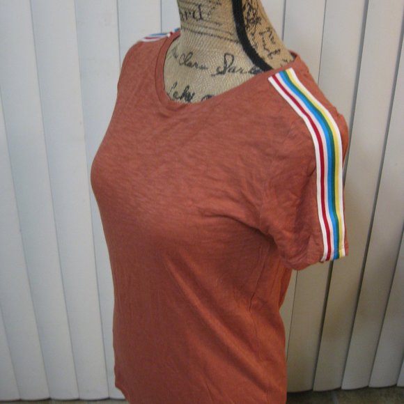 NWT Express red rainbow tee top shirt XS - Picture 2 of 6